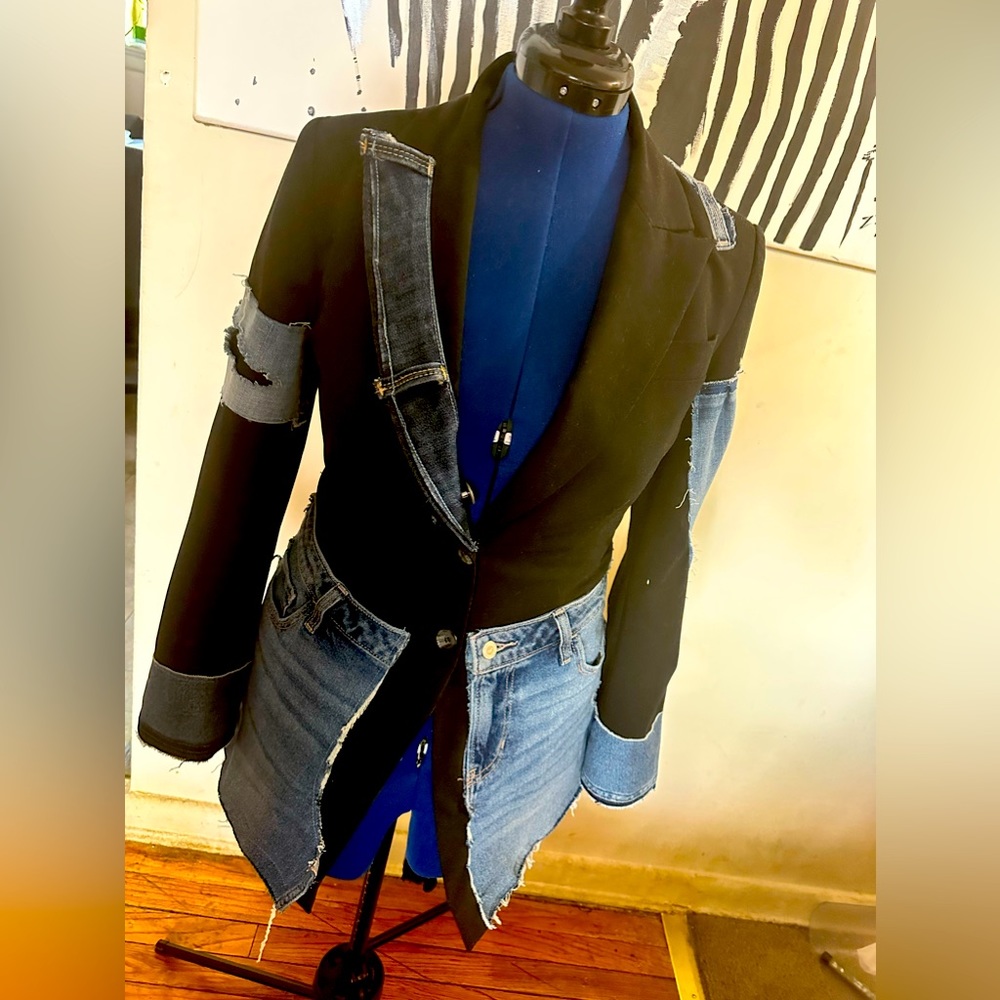 Women’s Black/Denim Blazer ❌SOLD❌